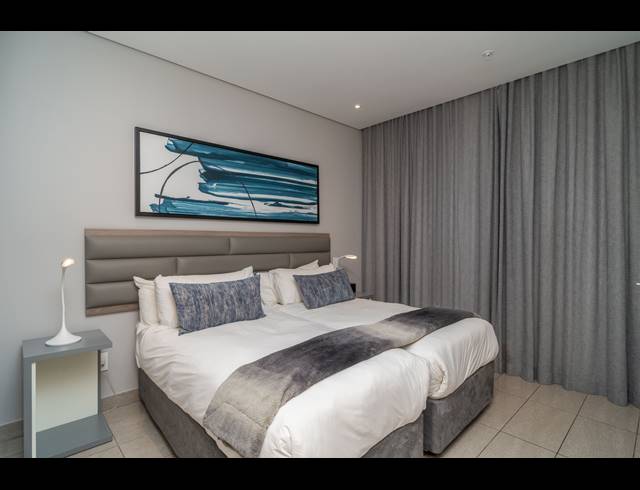 2 BEDROOM APARTMENT FOR SALE IN UMHLANGA CENTRAL